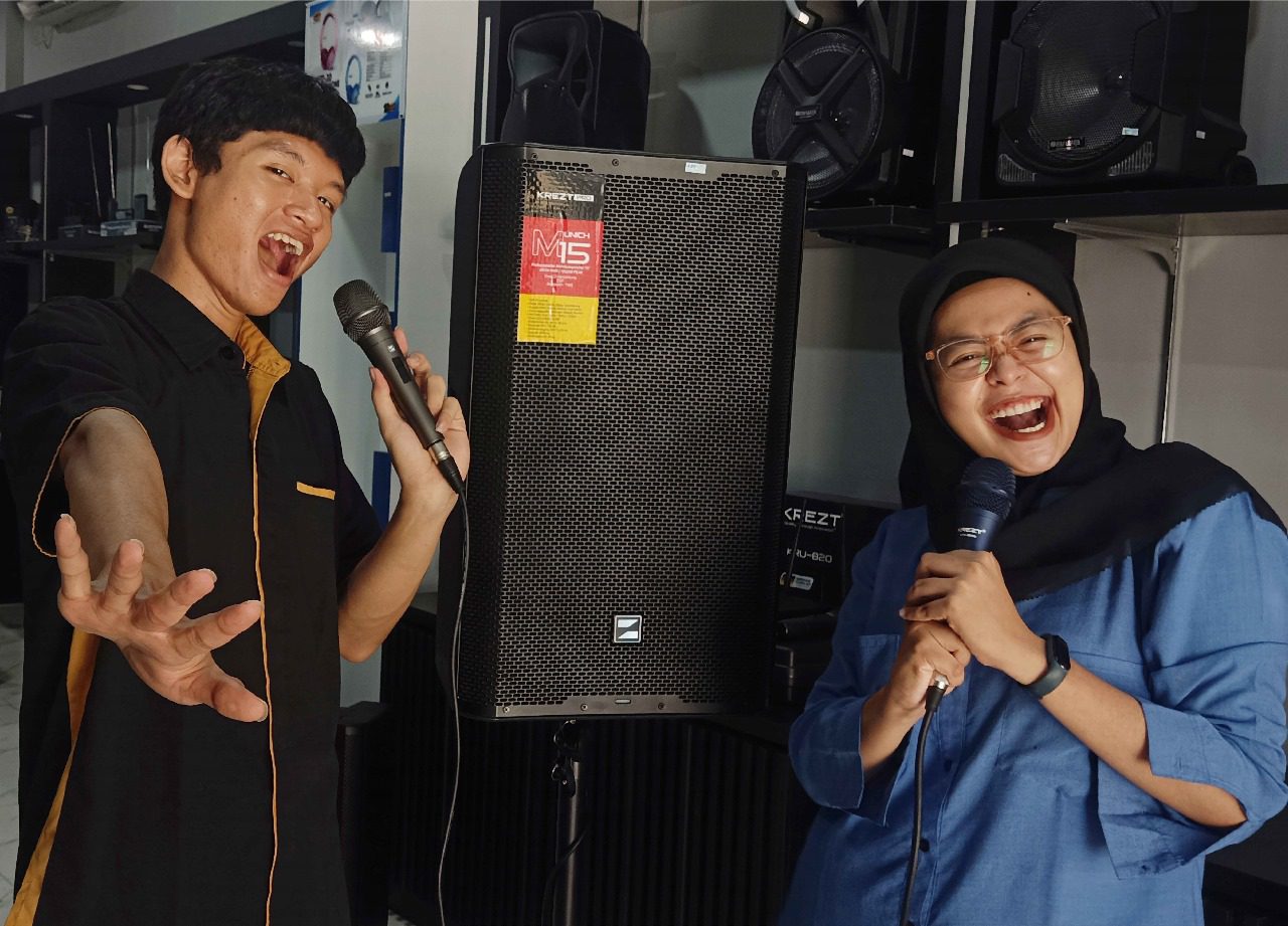 Mau Karaoke Seru di Rumah? Ini Rekomendasi Alat Audio yang Wajib Kamu Punya